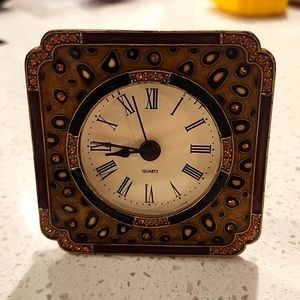 LEOPARD JEWELED QUARTZ CLOCK 3.5 x 3.5"